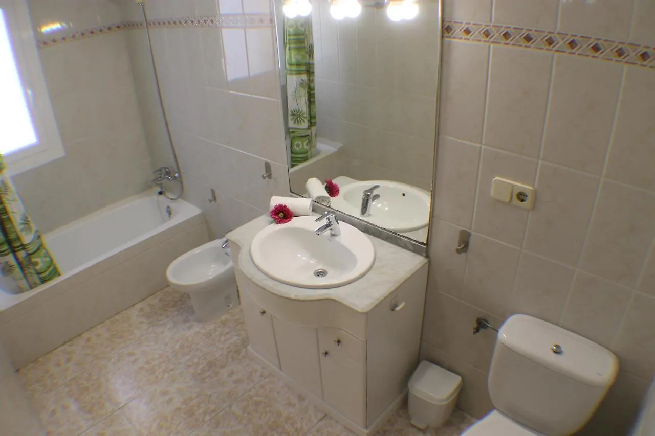 Agi La Pinta Apartment Roses 0*,