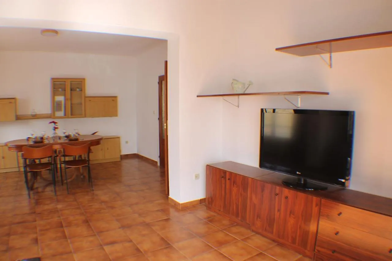 Agi La Pinta Apartment Roses